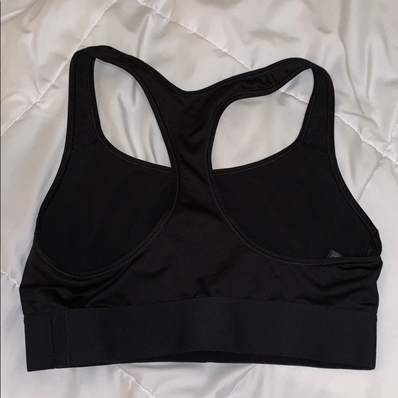 VS Sports Bra - Picture 3 of 4